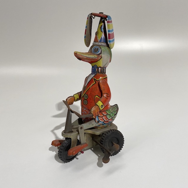 TOY, Vintage Pedalling Duck - Metal